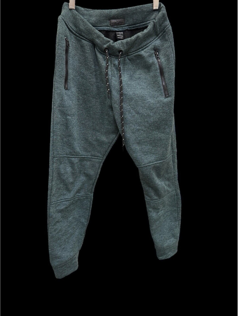 Steve’s Jeans Joggers Size medium. Earth Green. Zip Pockets